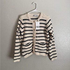 Zara women’s knit cardigan size M
